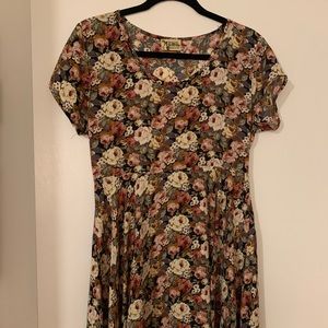 Floral flowy dress